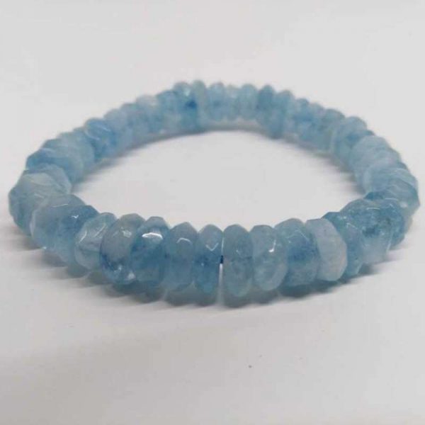 nblaq08-aquamarine-bracelet-(cutting)-1522135735261.jpg