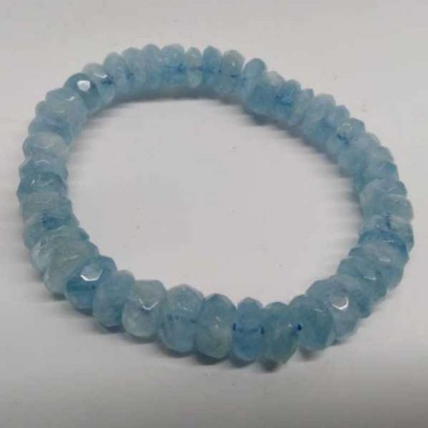 nblaq09-aquamarine-bracelet-(cutting)-1522135900994.jpg
