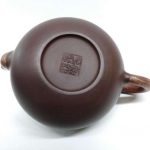 zstp065-yixing-teapot-purple-clay-(zhe-ni)-270-cc-1520935727552.jpg