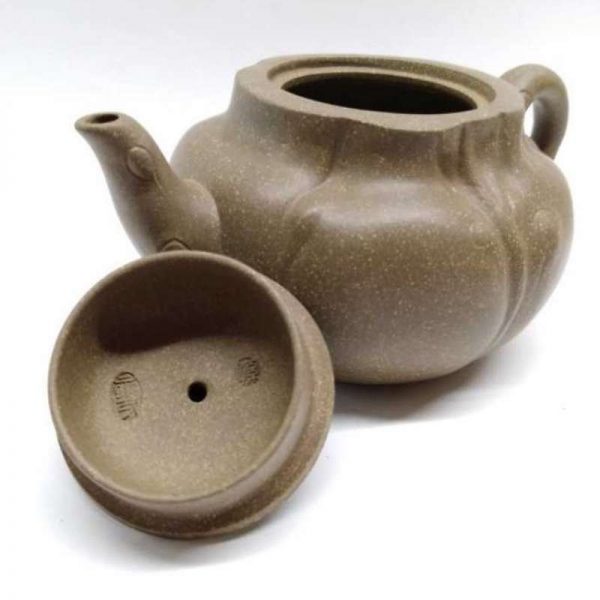 zstp150-yixing-teapot-green-clay-(liuk-ni)-270-cc-1521180338659.jpg