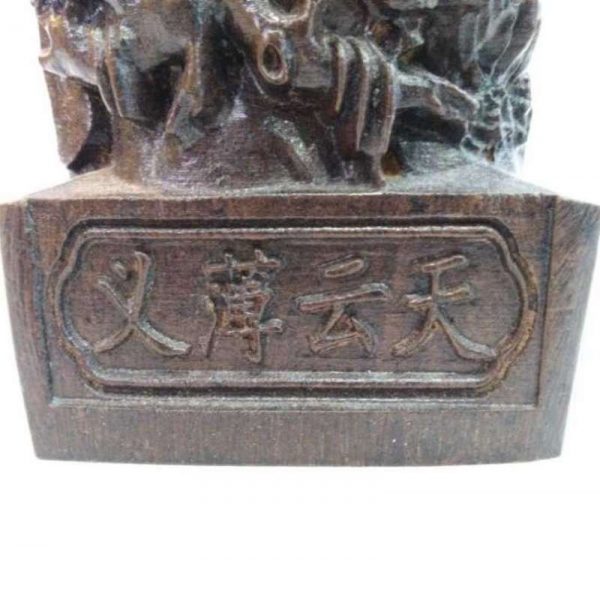 jati-wood-kuan-kung-1524128347865.jpg