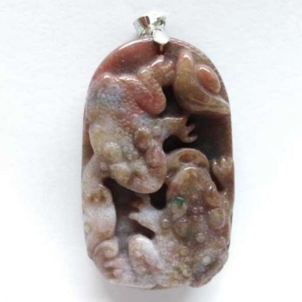 npdbs05-three-leg-toad-bloodstone-pendant–1524574485321.jpg