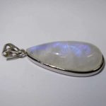 npdms05-moonstone-pendant-(tear-drop-shape)-1523429466033.jpg