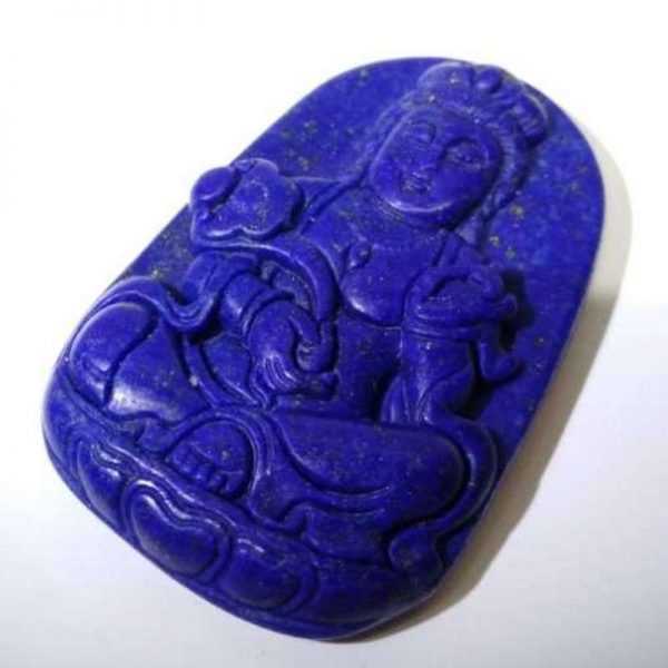 npdll05-lapis-lazuli-goddess-of-mercy-holding-ruyi-(kuan-ying)-1530184597061.jpg