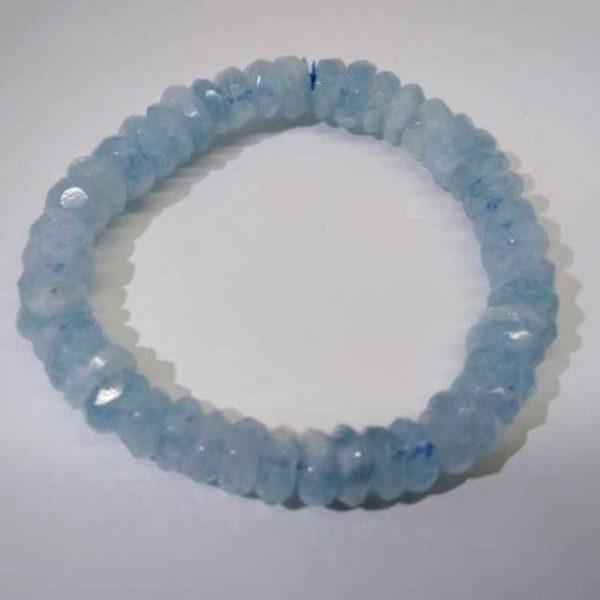 nblaq14-aquamarine-bracelet-cutting–1530616641526.jpg