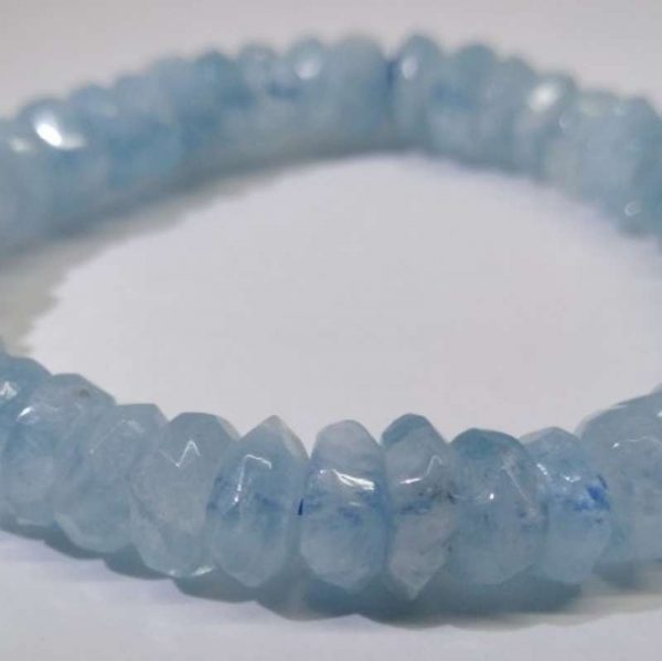 nblaq14-aquamarine-bracelet-cutting–1530616673788.jpg