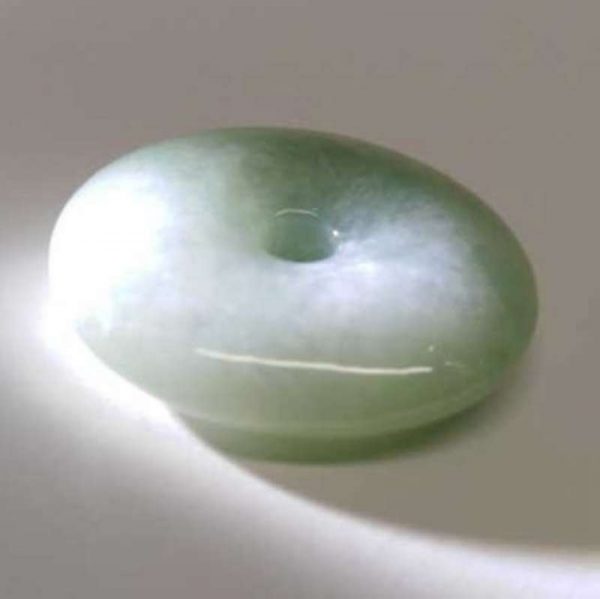 npdjd76-jade-pendant-coin-shape-1530446641523.jpg