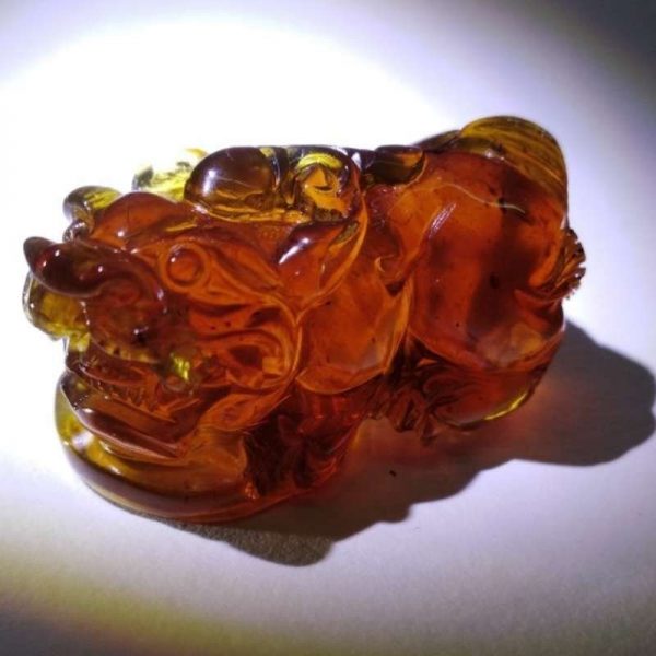 npdab16-myanmar-amber-pendant-(pi-xiu)-1538113657927.jpg