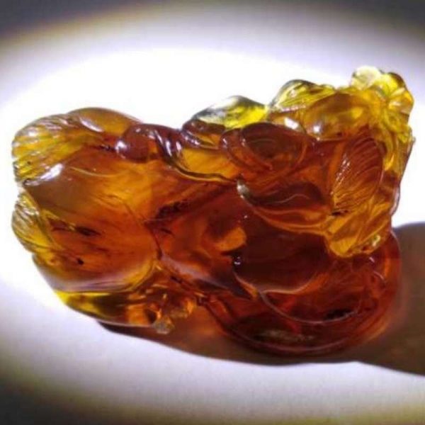 npdab16-myanmar-amber-pendant-(pi-xiu)-1538113775338.jpg