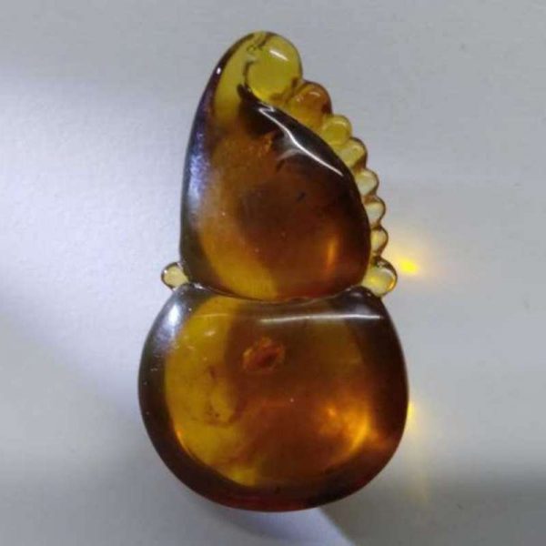 npdab19-myanmar-amber-pendant-(-hulu/gourd)-1538457460980.jpg