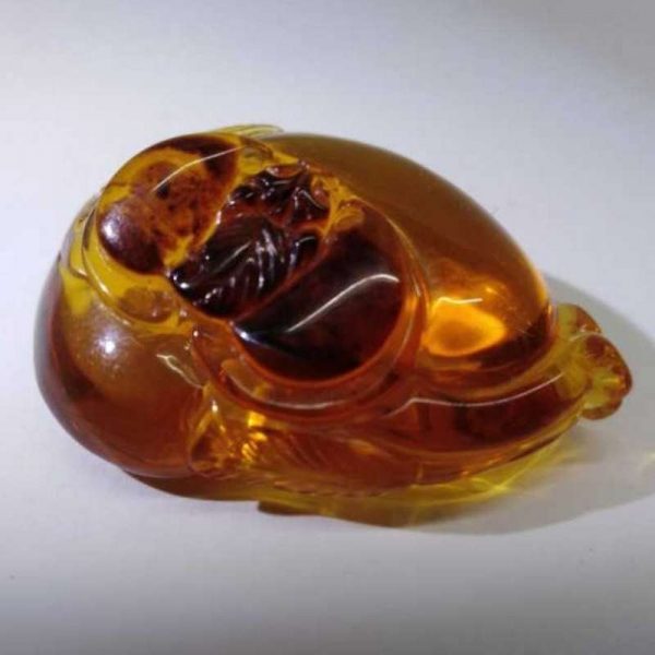 npdab18-myanmar-amber-pendant-(ru-yi-with-bat)-1538456942352.jpg